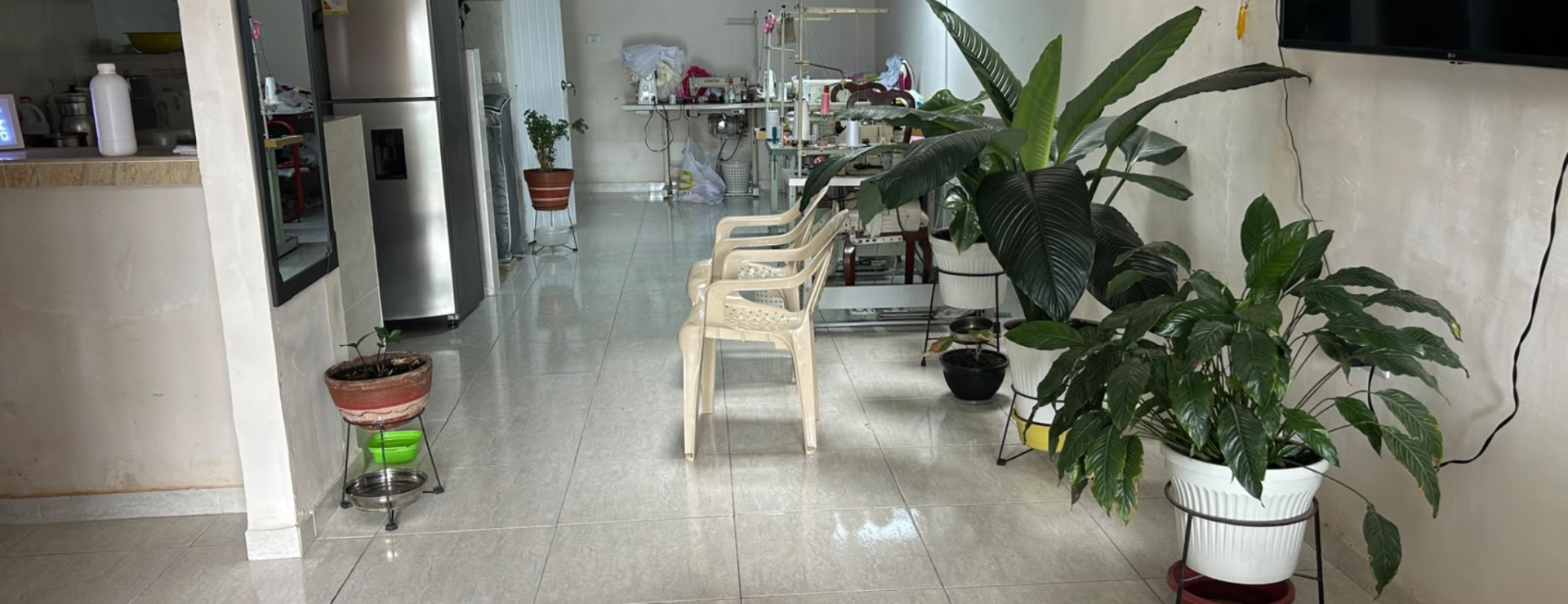 Se vende casa de 2 pisos, Barrio Santa María / Guacarí-Valle